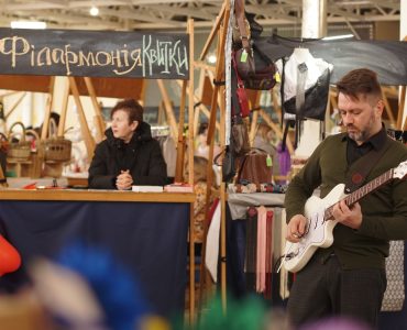 ФІЛАРМОНІЯ НА КРАФТОВОМУ ЯРМАРКУ: МУЗИКА, ЗУСТРІЧІ ТА ВЕСНЯНИЙ НАСТРІЙ